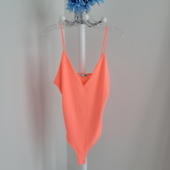 FASHION NOVA // Sleek and Slay Bodysuit - Picture 2 of 4